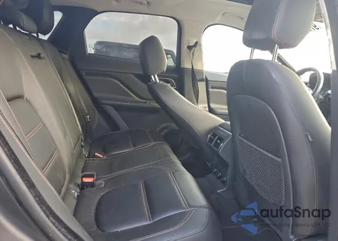 2019 Jaguar F-Pace Prestige из США, поврежденный, VIN SADCK2FX1KA398036